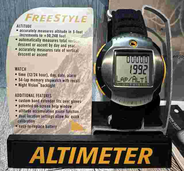 RARE 1999 Freestyle Shark Digital Watch Sports Altimeter #0599 Night vision