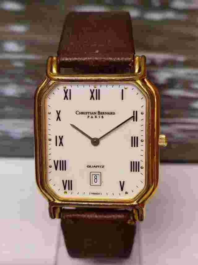 CHRISTIAN BERNARD PARIS QUARTZ WHITE DIAL 15520 FRANCE MEN'S FULL WORKING VTG.
