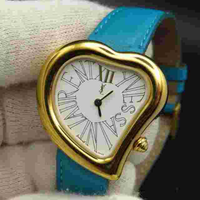 YSL Yves Saint Laurent Women's Watch Quartz Heart Gold Swiss Made