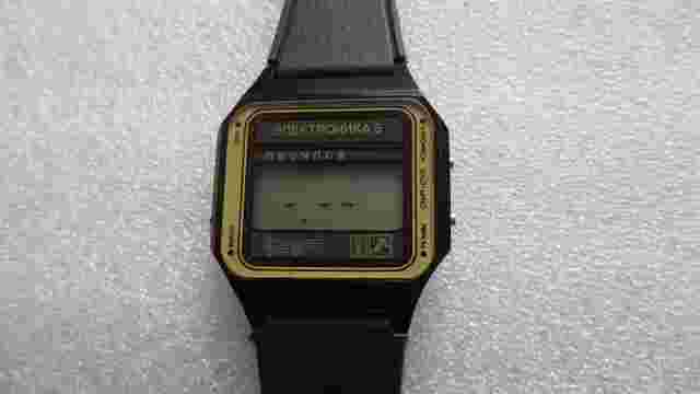 Electronics 5 Signal Melody LCD Digital Vintage Quartz Soviet Men's Watch