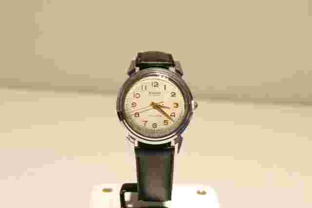 VINTAGE ALL ORIGINAL EARLY 1MChZ KIROVA MEN'S AUTOMATIC WATCH"RODINA"22J