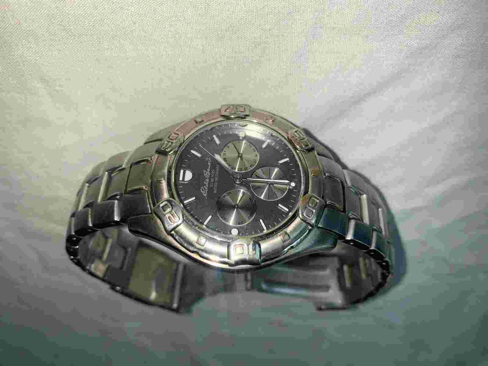 Eddie Bauer Analog Watch SS Silver/Gray Japan Day Date Fresh Battery WR 50M