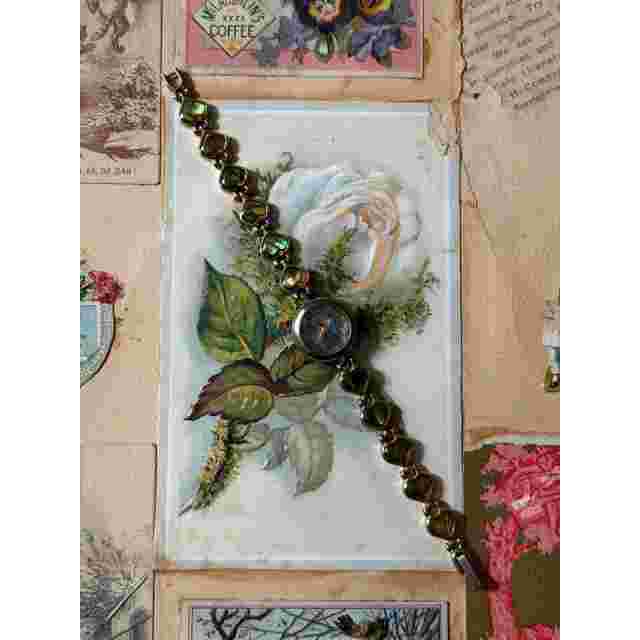 vintage gold tone abalone gemstone heart band watch