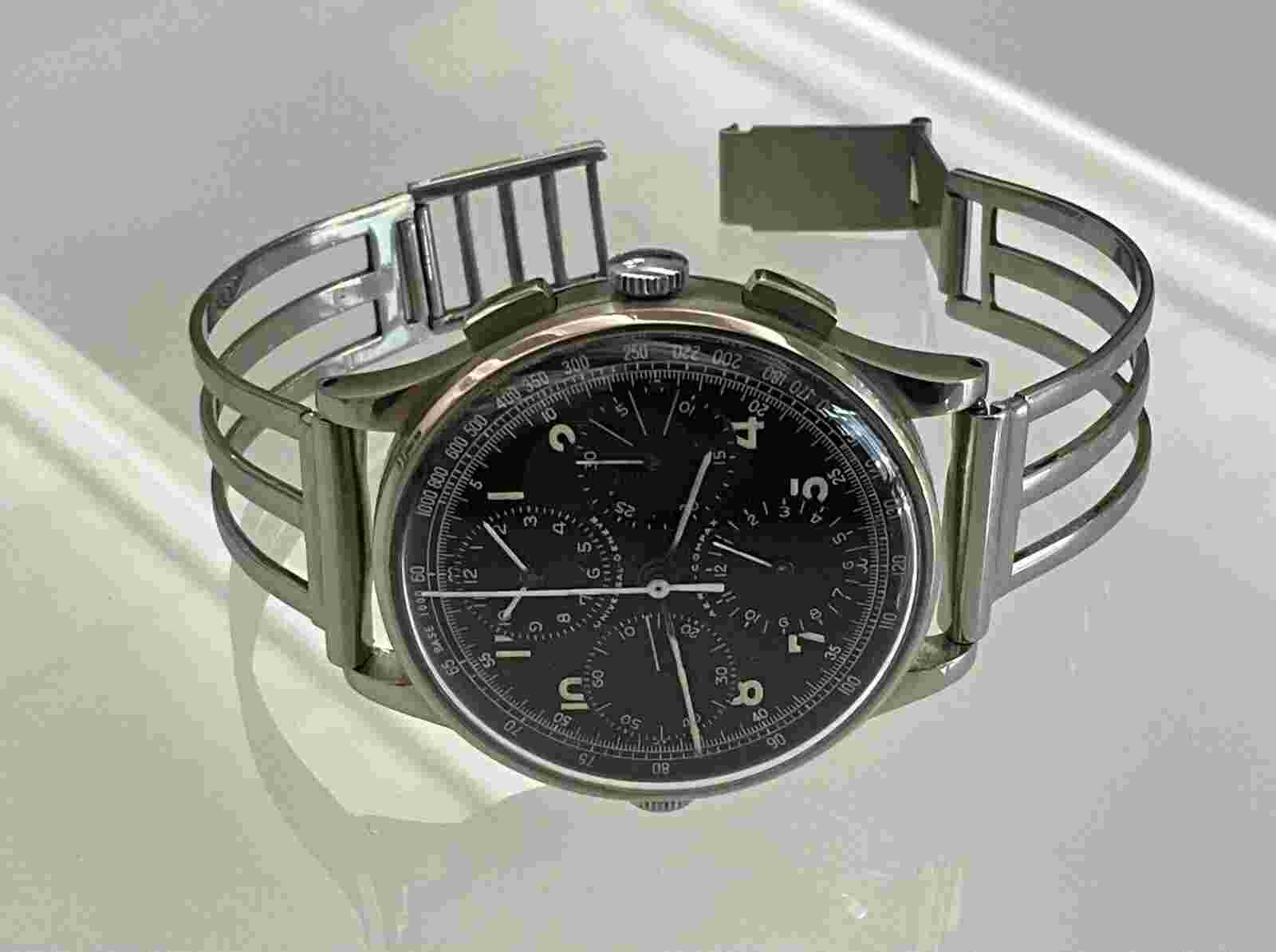 Universal aero-compax, year 1950 ca, vintage
