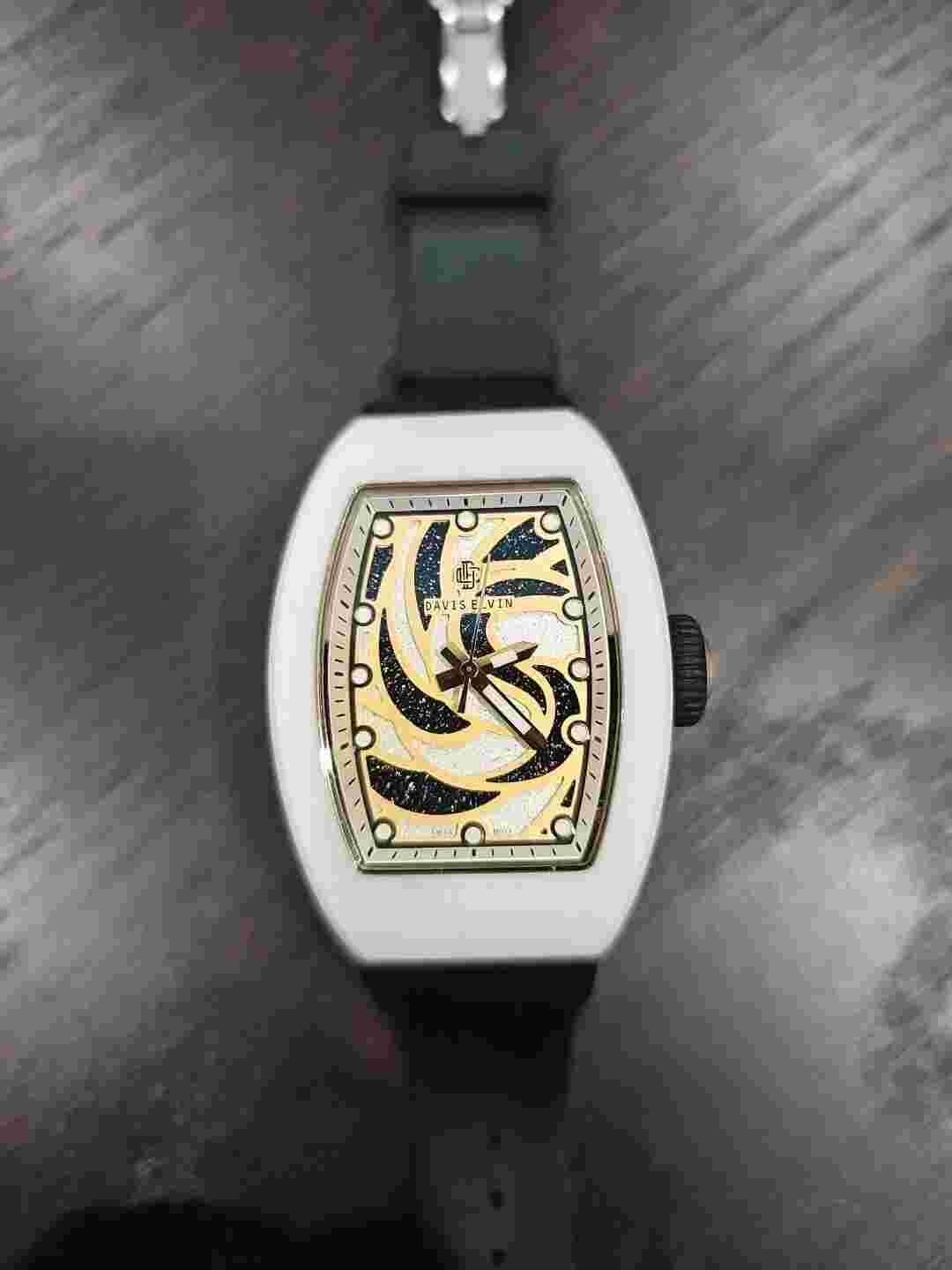 DAVIS ELVIN Unisex  signature  case 31.5MM*