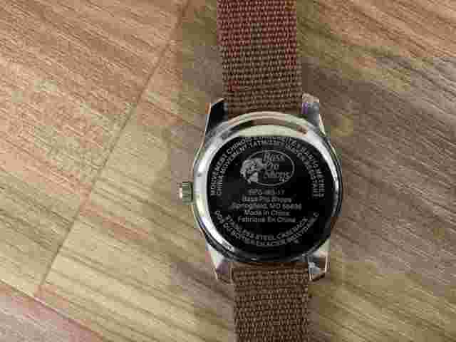 Bass Pro Shop Quartz Watch BPS-W3-17. New battery and New Strap