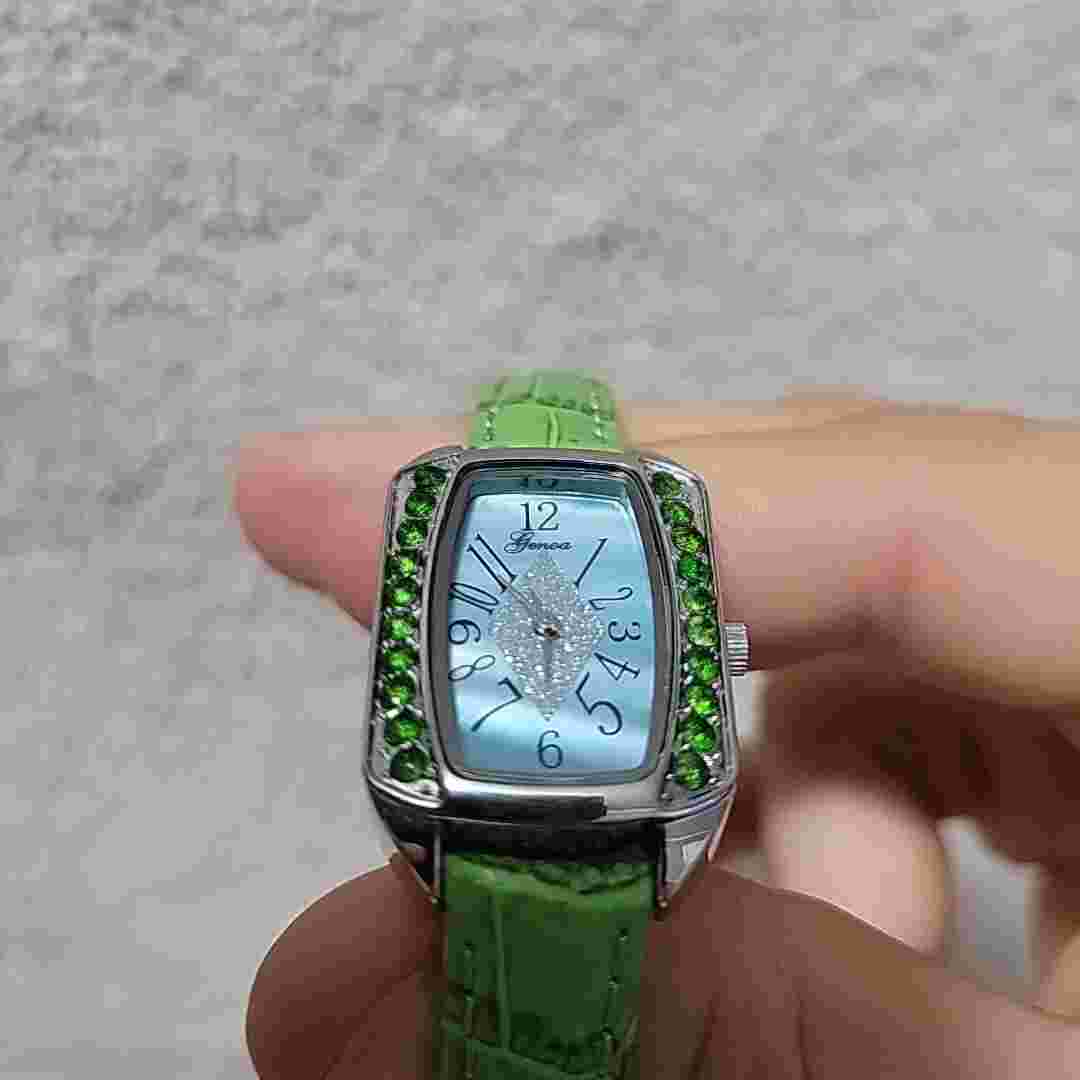 NEW Genoa Green Ruby Watch QUARTZ JAPAN TESTED WORKS! WRIST WATCH Leather Strap
