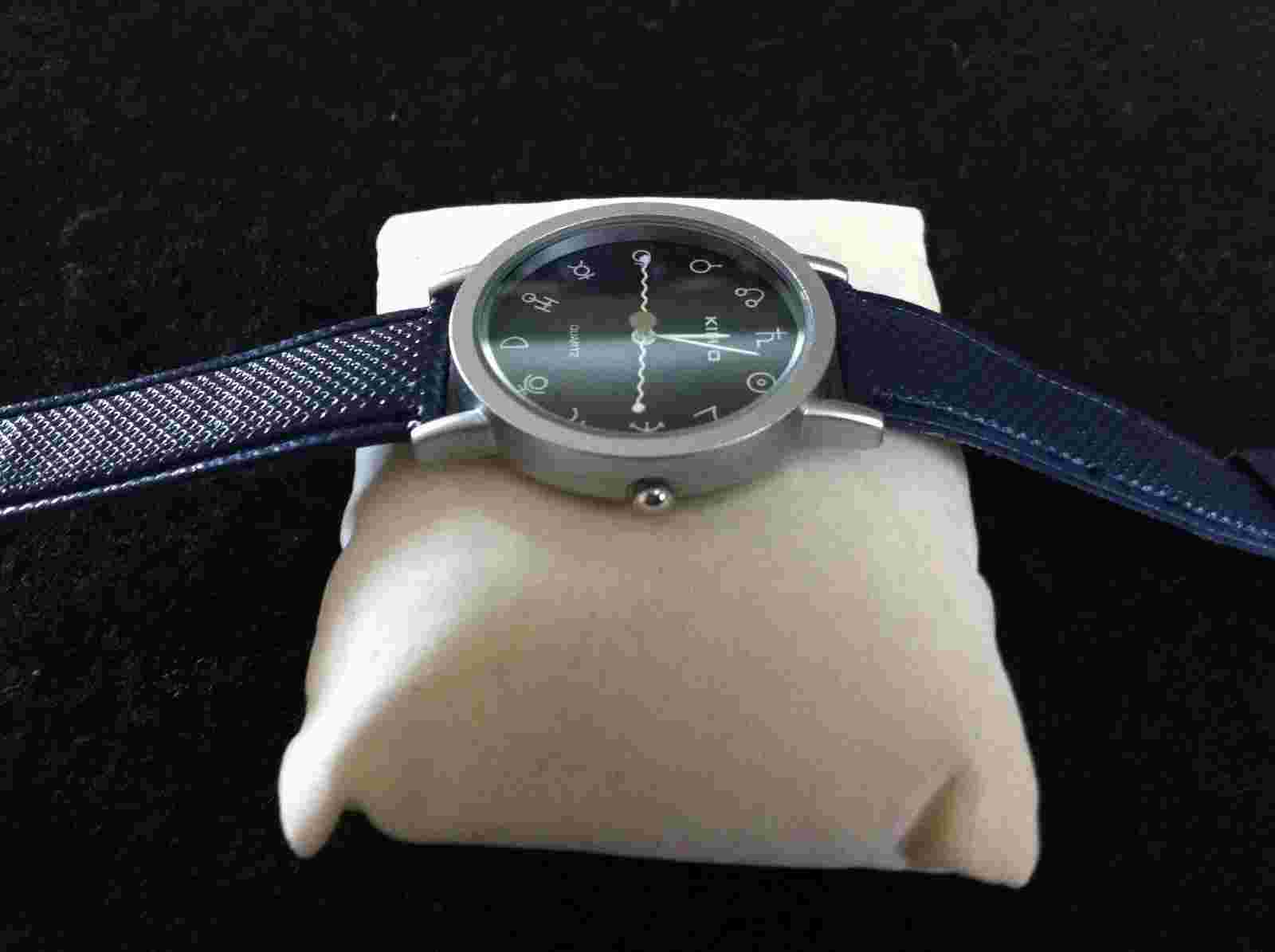 Kimio Quartz  Watch with a Blue Band