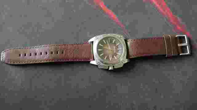 ROOTS Watch Wild Creek R889 Bronze Tank 46mm x43mm nickel allergy free quartz uk