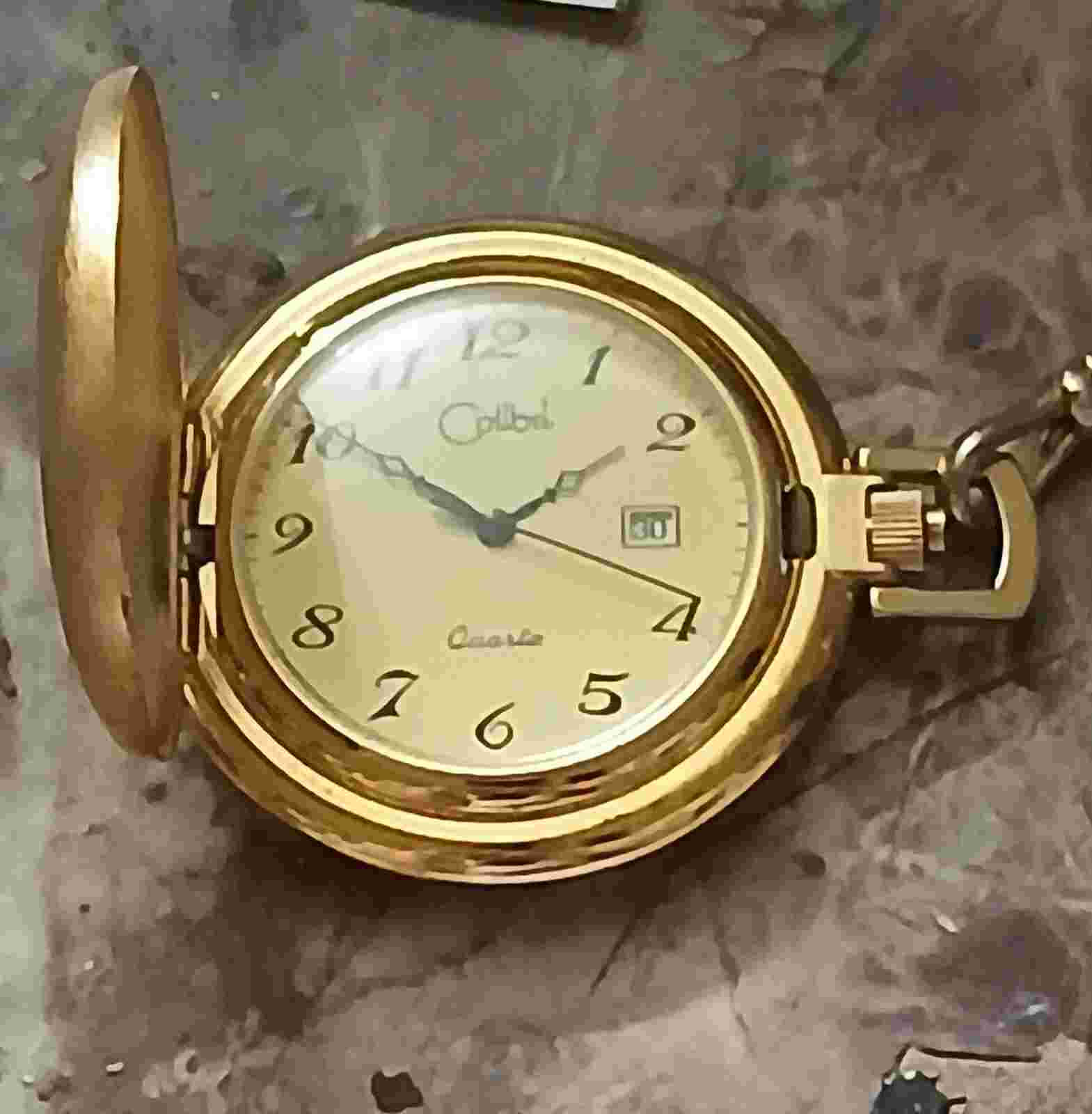 Vintage COLIBRI Quartz Pocket Watch W/ Chain. Date Aperture 2 Function Pocket