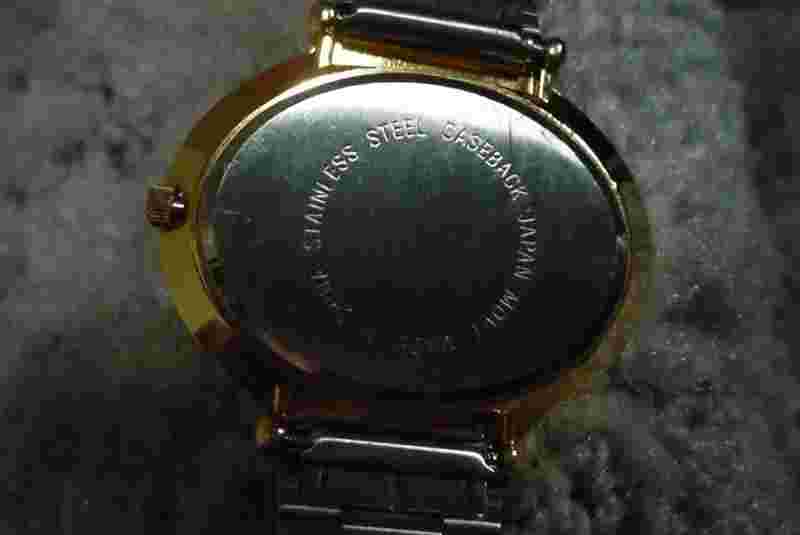 Alto Womens Quartz Wristwatch - Crystals
