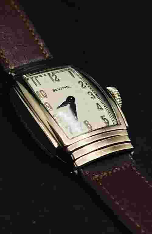 Vintage SENTINEL Model L Men’s 36mm Mechanical Watch 19 Jewels 18KGP Made In USA