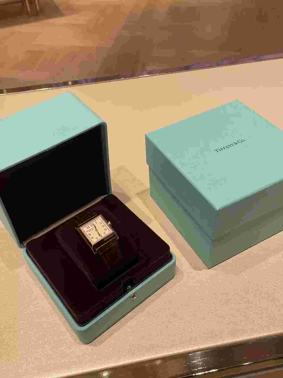 TIffany & Co. Landmark Watch 18K Gold - Rare (1/100) - NEVER WORN!!!