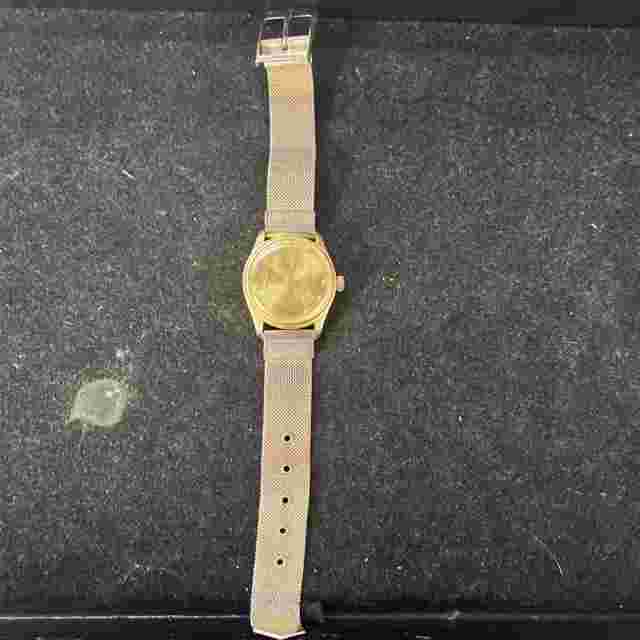 Mohertus Trading Co. Vintage Bicentennial Collectors Gold Tone Men's Wrist Watch