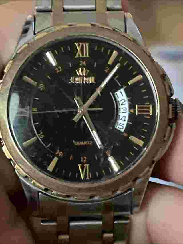 JEAN PAUL 42MM MENS WATCH. DATE BLACK DIAL TWO-TONE. New Battery Gold & Silver