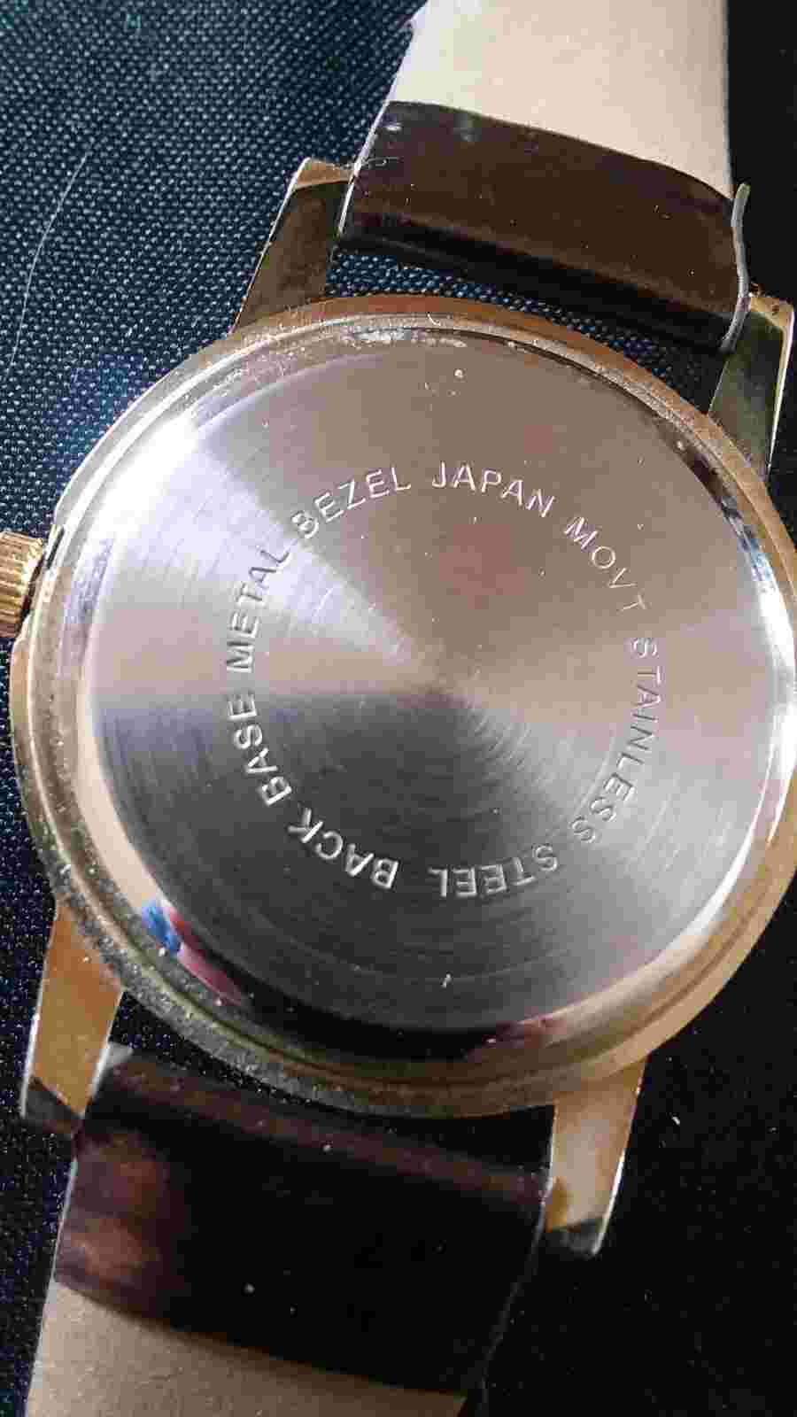 Cache Vintage Bezel Crystal Brown Women's Watch