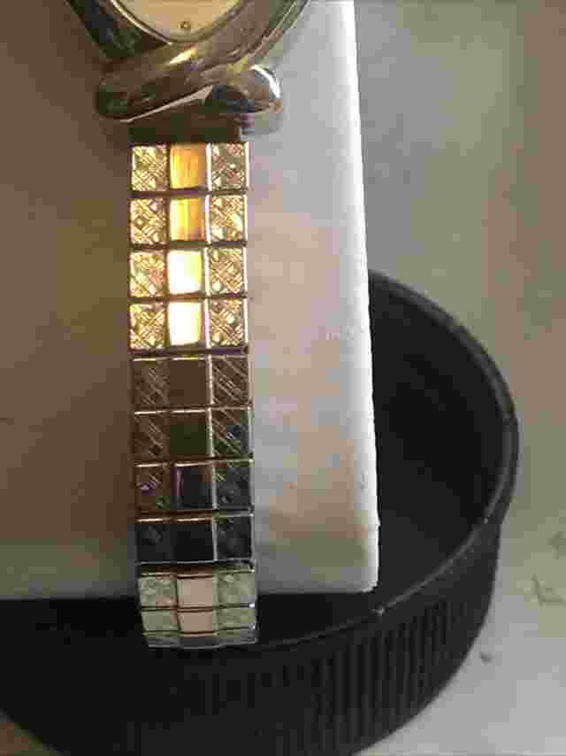 Sarah Coventry Supreme Quartz Watch NEW BATTERY