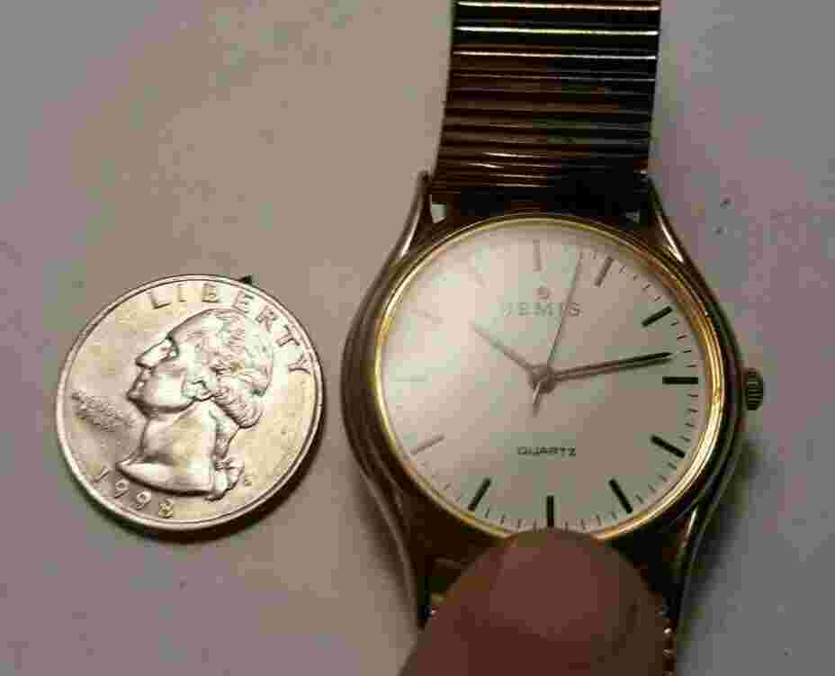 Goldtone JEMIS Quartz Mens Watch WORKS but NEEDS BATTERY