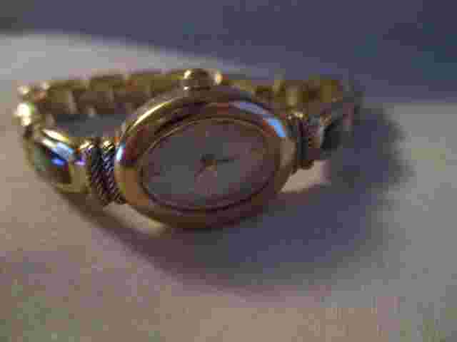Valletta Analog Wristwatch