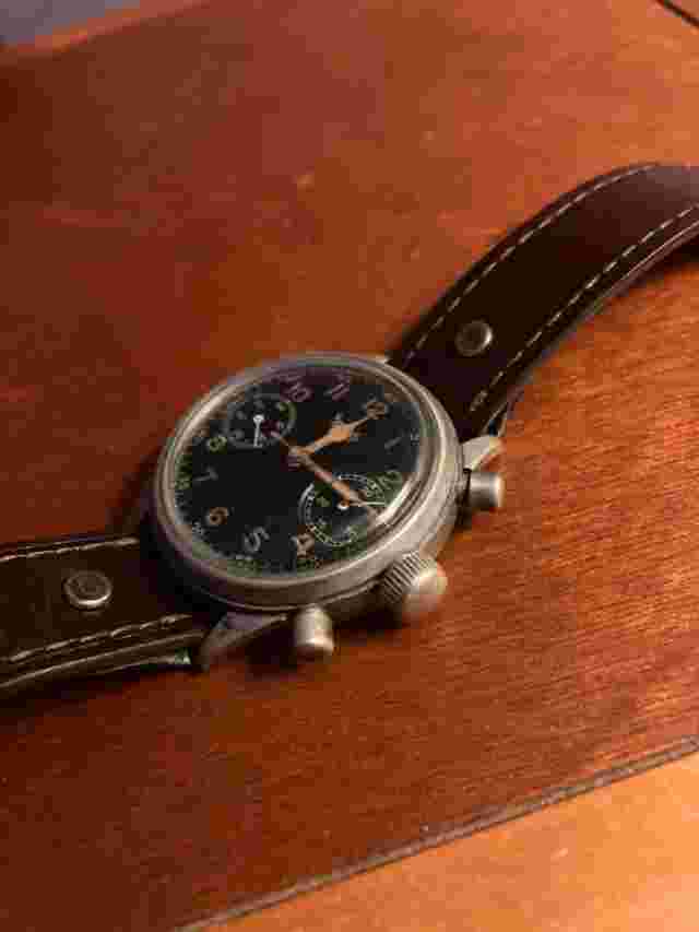 HANHART WWII Luftwaffe  German Pilot Aviator  Watch