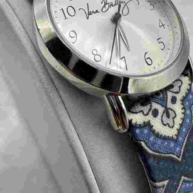 Vera Bradley Watch Women 33mm Silver Tone Blue Band Round New Battery 8.5"