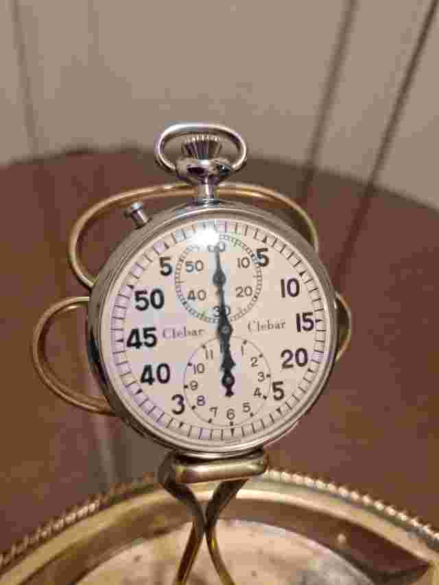 VINTAGE CLEBAR SWISS STOPWATCH VERY NICE WORKS!!!