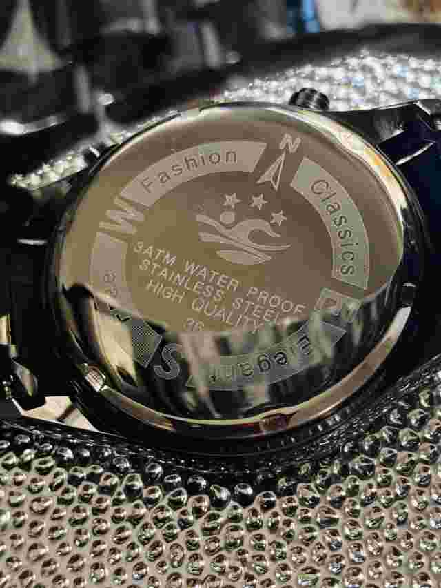 BOSCK Analog Mens Watch / Black / Stainless Steel (No Chronograph) 40mm