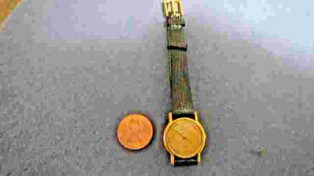 #609 ladys gold plate LASSALE quartz watch