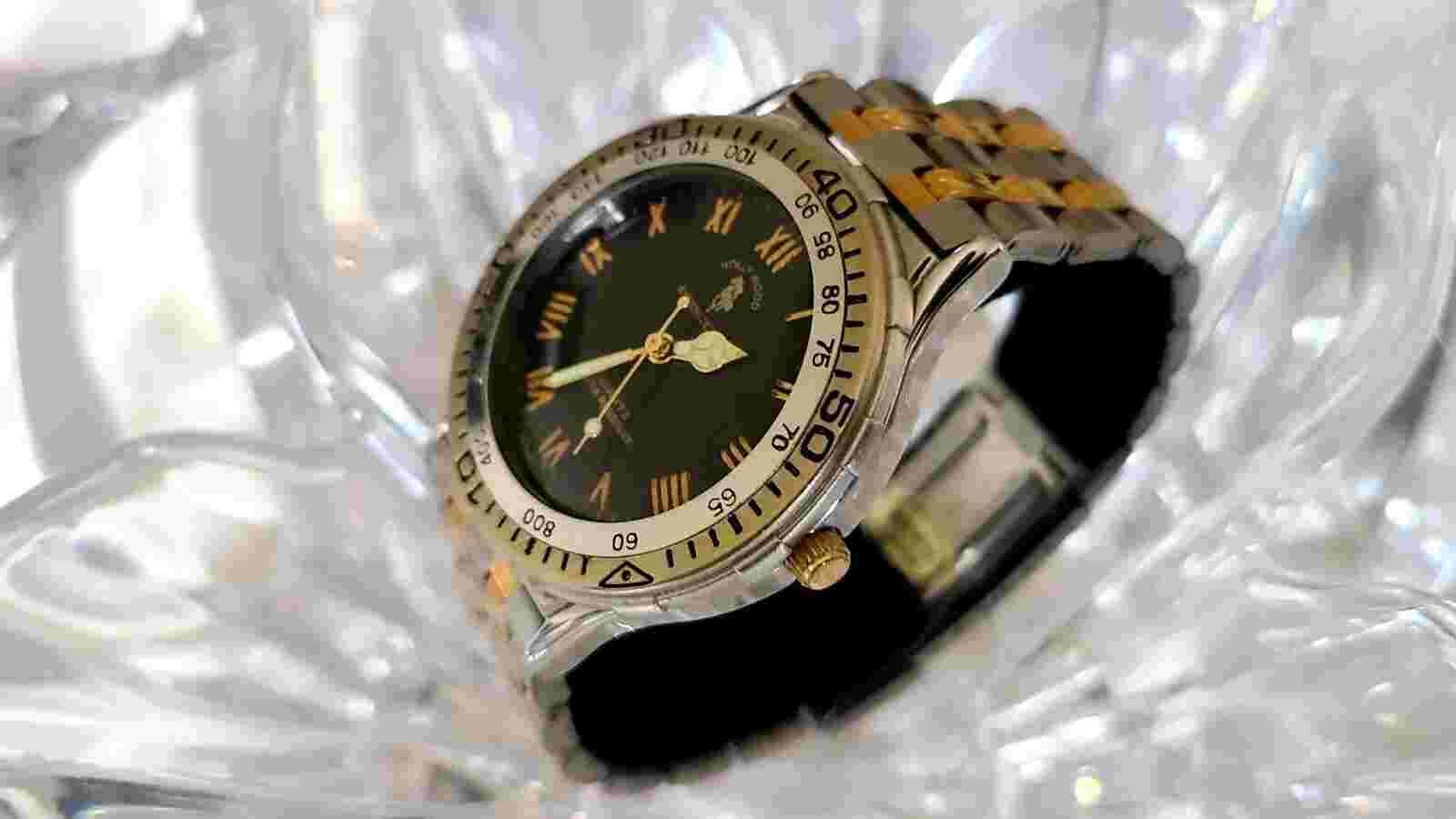Hollywood Riding Club Black Mens Stainless Silver Date 30m Quartz