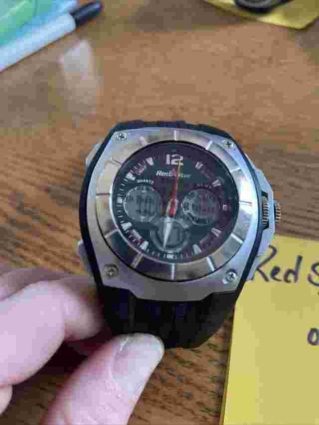 Casual Rare Red Star Worldwear B18 Digital Sports Watch Water resistant 100 FT