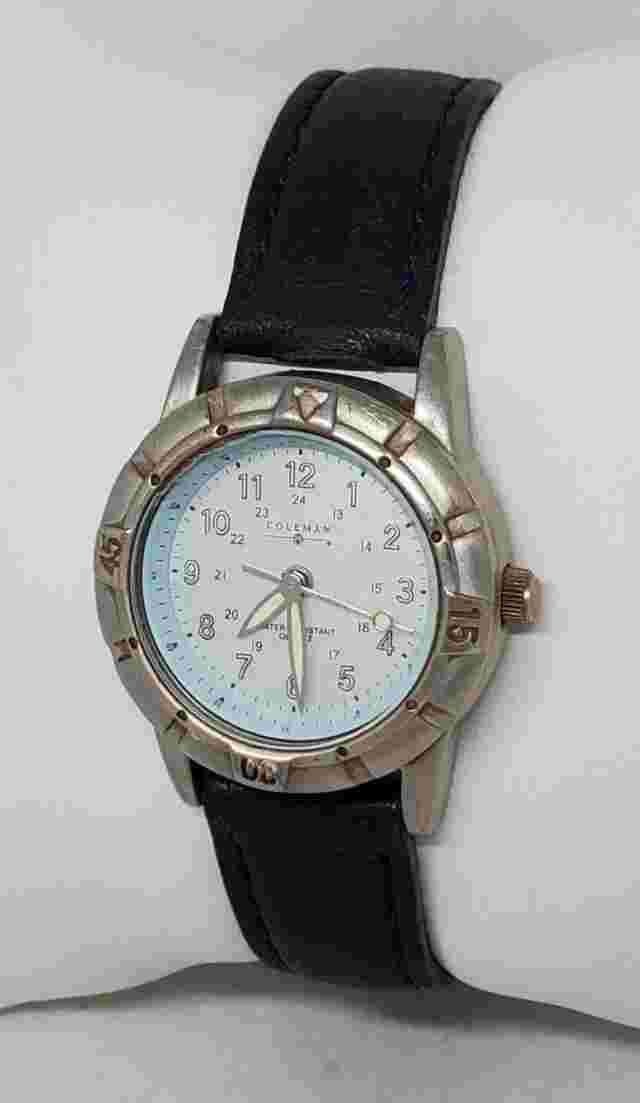 Ladies Coleman Field Rugged Silver Tone Blue Dial Leather Band Analog Watch D1