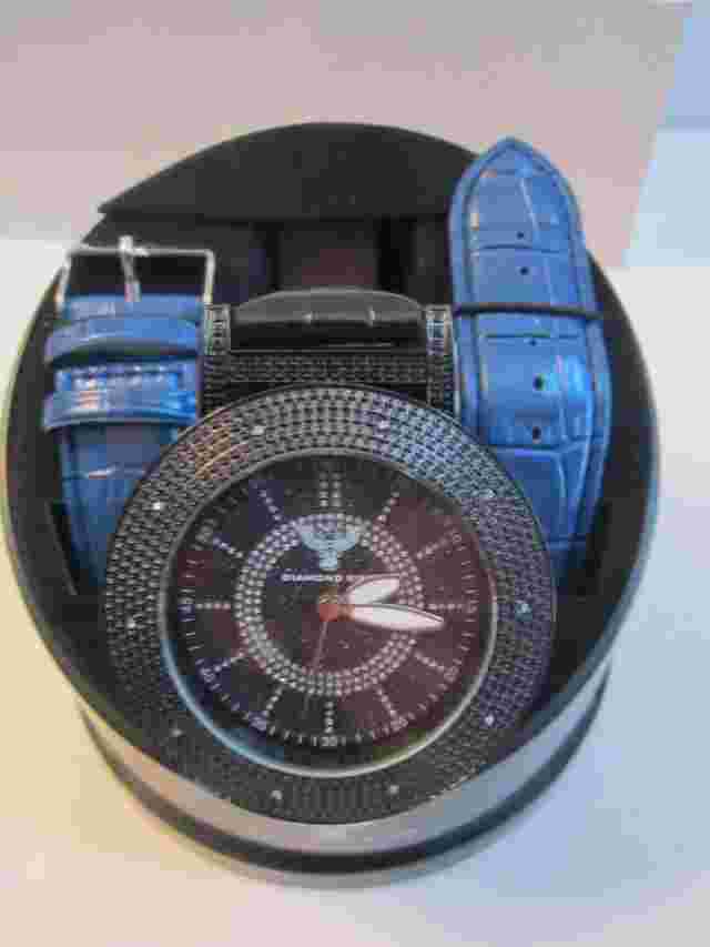 DIAMOND KING WATCH 10 AUTHENTIC DIAMONDS ON BEZEL DKB007 1 EXTRA BAND 52mm CASE