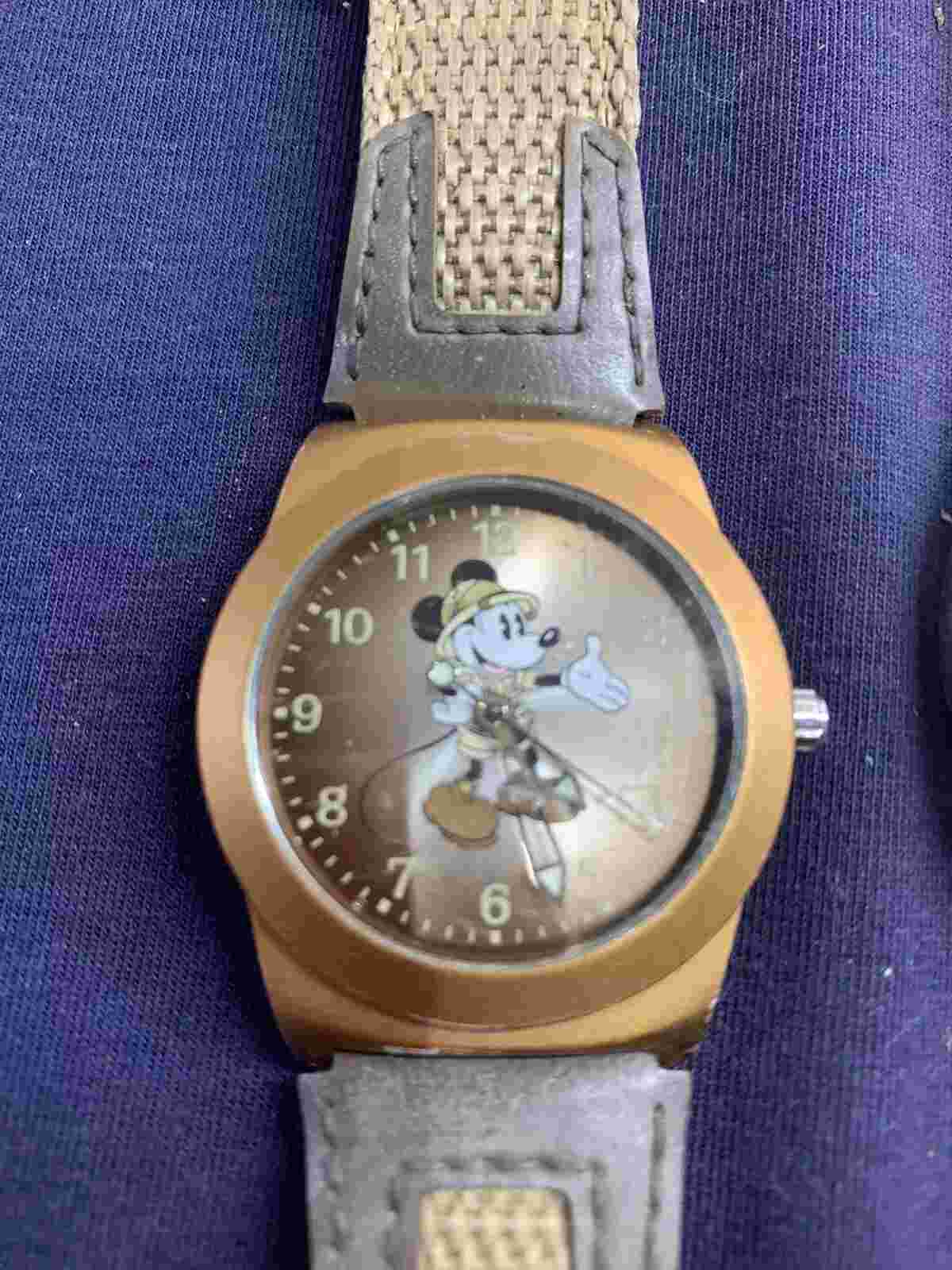 2 ladies quartz watches Terner & Disney Minnie Mouse Untested Spares Or Repair