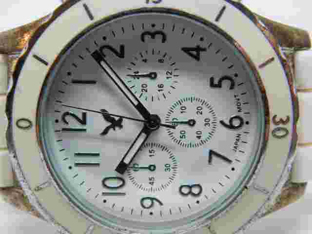 American Eagle Outfitters 15135 White Tone Quartz Women's Watch New Battery