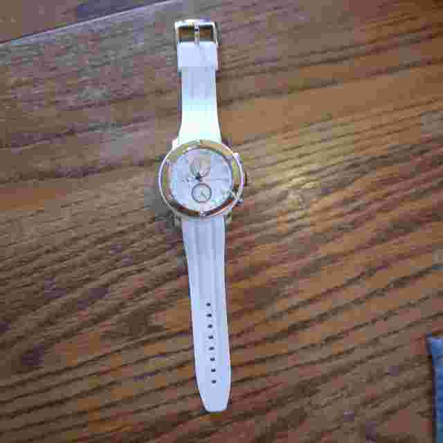 Womens Rocawear Goldtone Watch RL0128 Water Resistant Quartz Movement