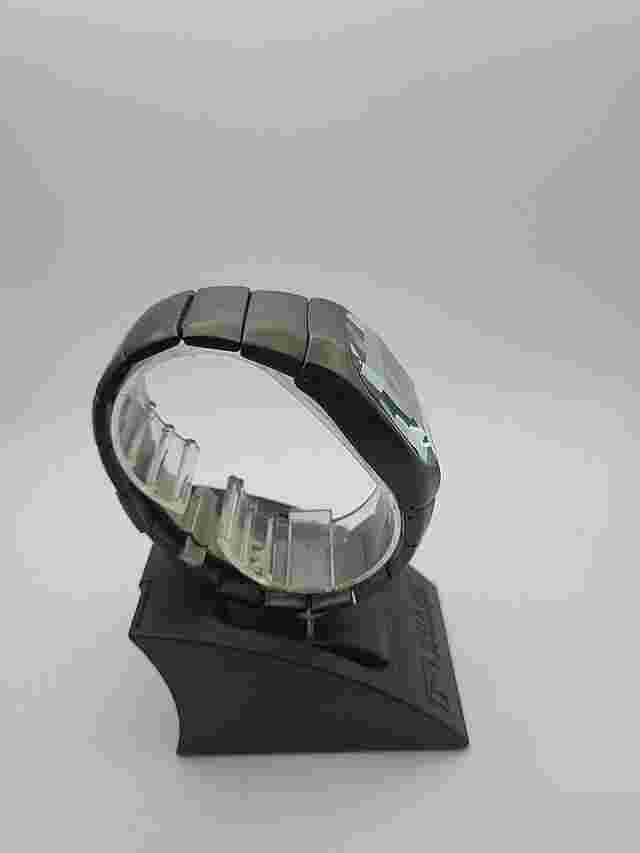 Quicksilver Cuba 10 ATM Mens Bracelet Watch With New Battery 7.5" Wrist