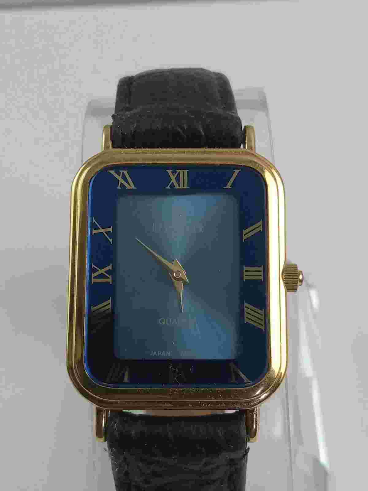 Vintage Ladies Gold Tone BERENGER Blue Dial Quartz Movement Wristwatch w/Leather
