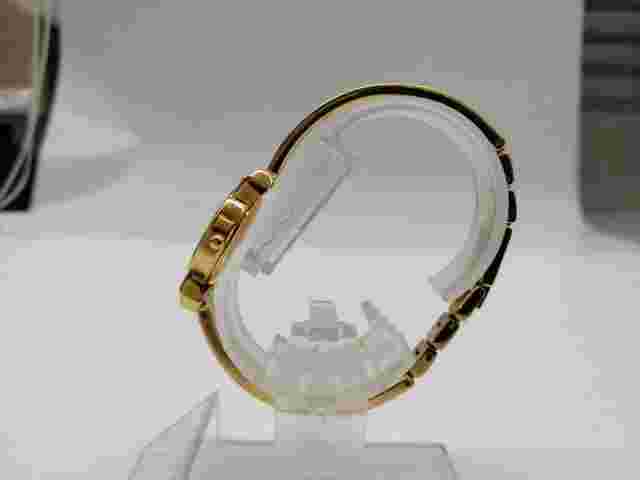Nina Ricci Wristwatch D953
