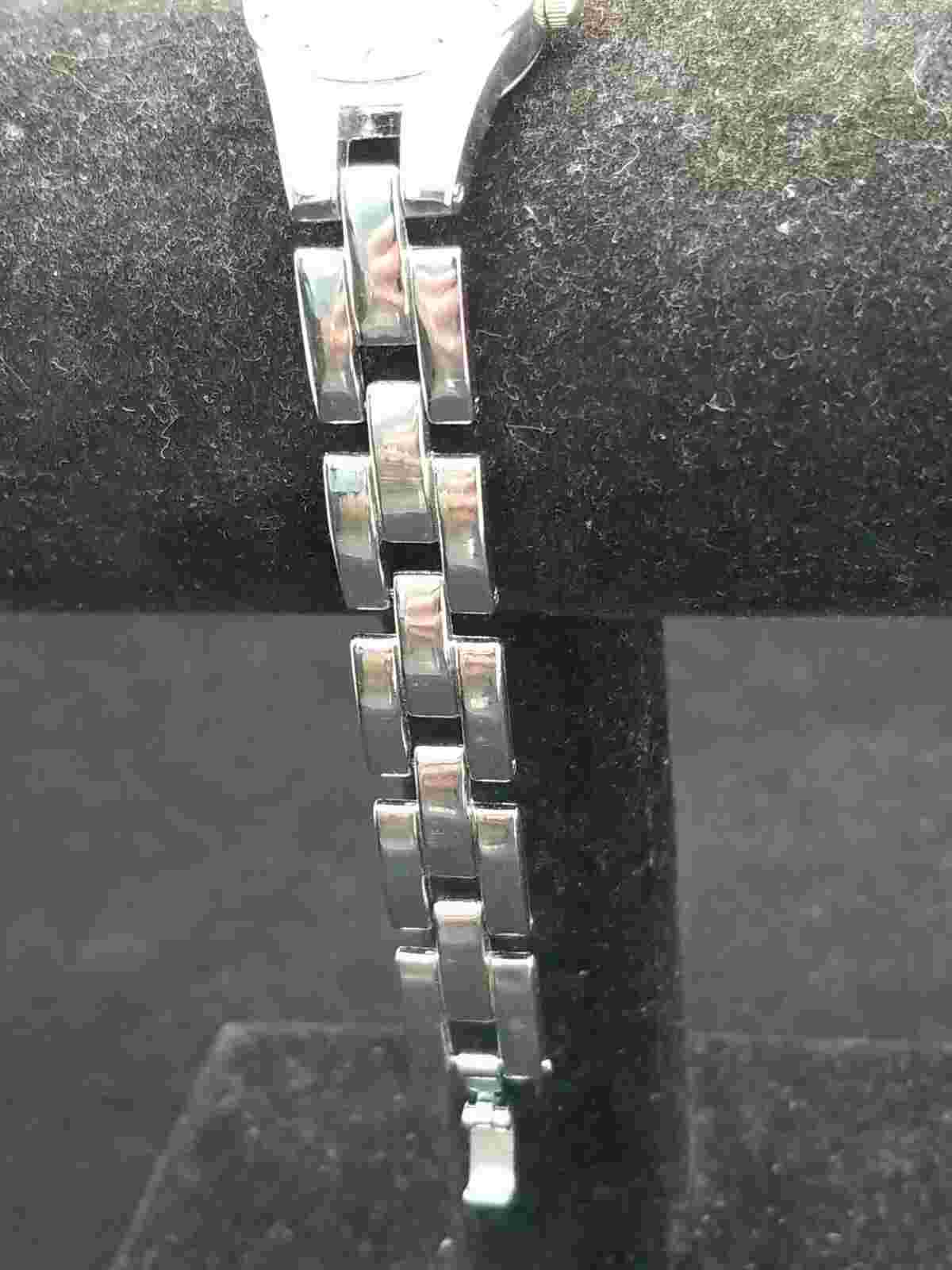Women's Haband Quartz Watch Silver Bracelet Band White Dial Case Diamond Accent