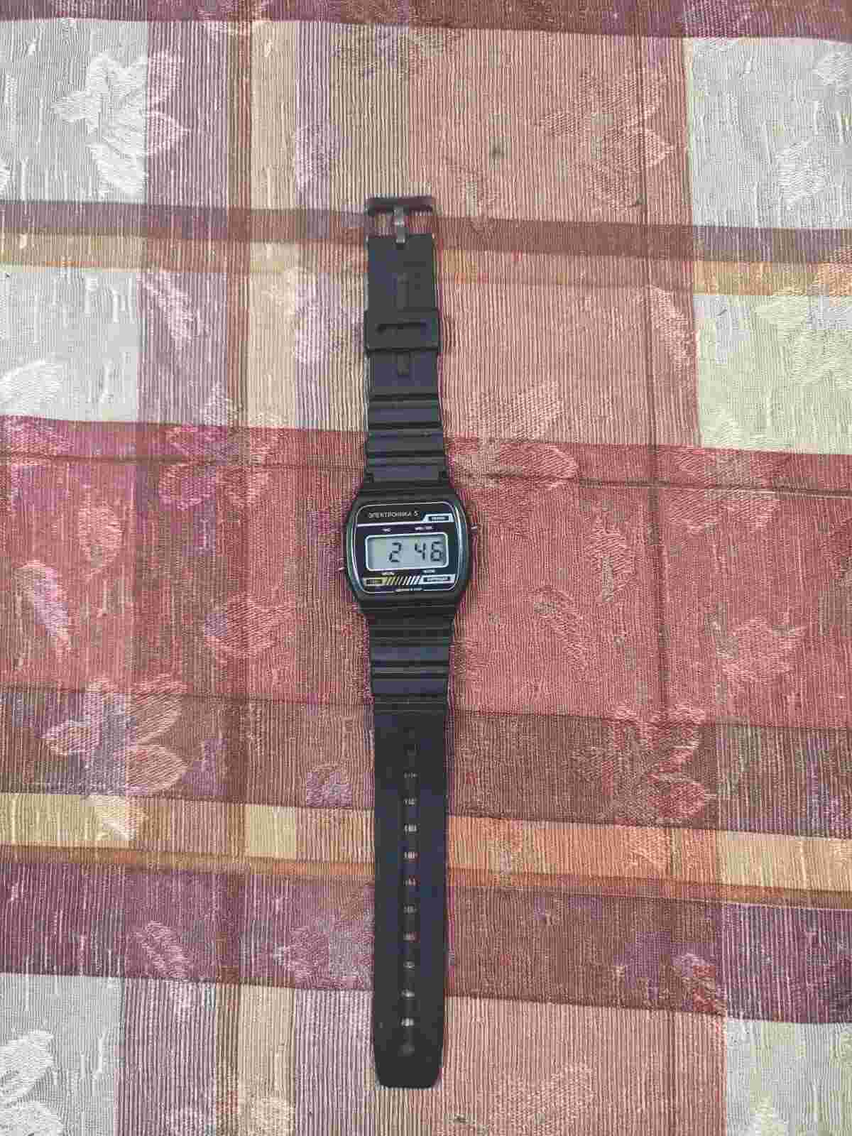 Electronika 5 USSR Watch RARE Original Soviet Vintage Electronica LCD Led