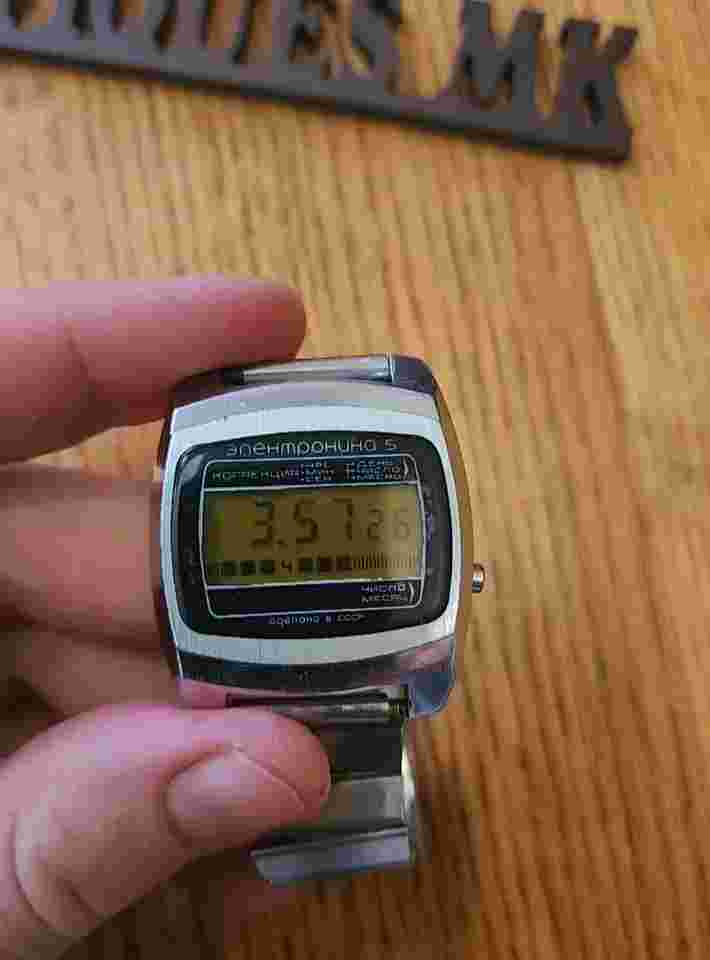 Vintage Watch USSR Elektronika 5. Soviet.  Original bracelet.