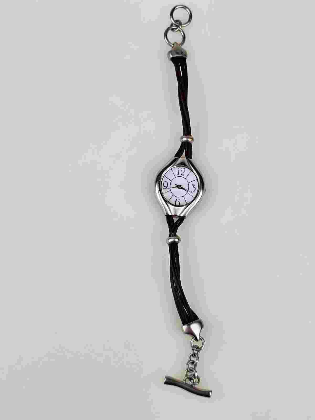 J. Jill 15-214 Japan Quartz Silver Tone White Dial Wristwatch Tested Working