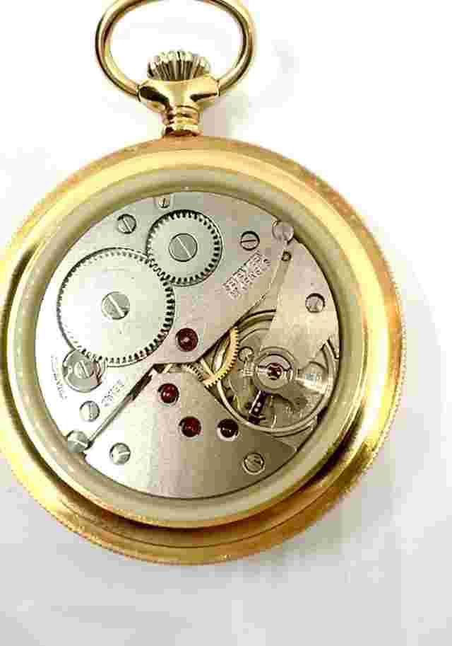 Dulux Pocket Watch 17 Jewels Farmer Cows Incabloc & Hacking Seconds Function