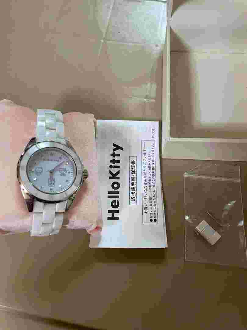Hello Kitty 35th Luxury White Ceramic Diamond Jewlry Watch From Japan NEW