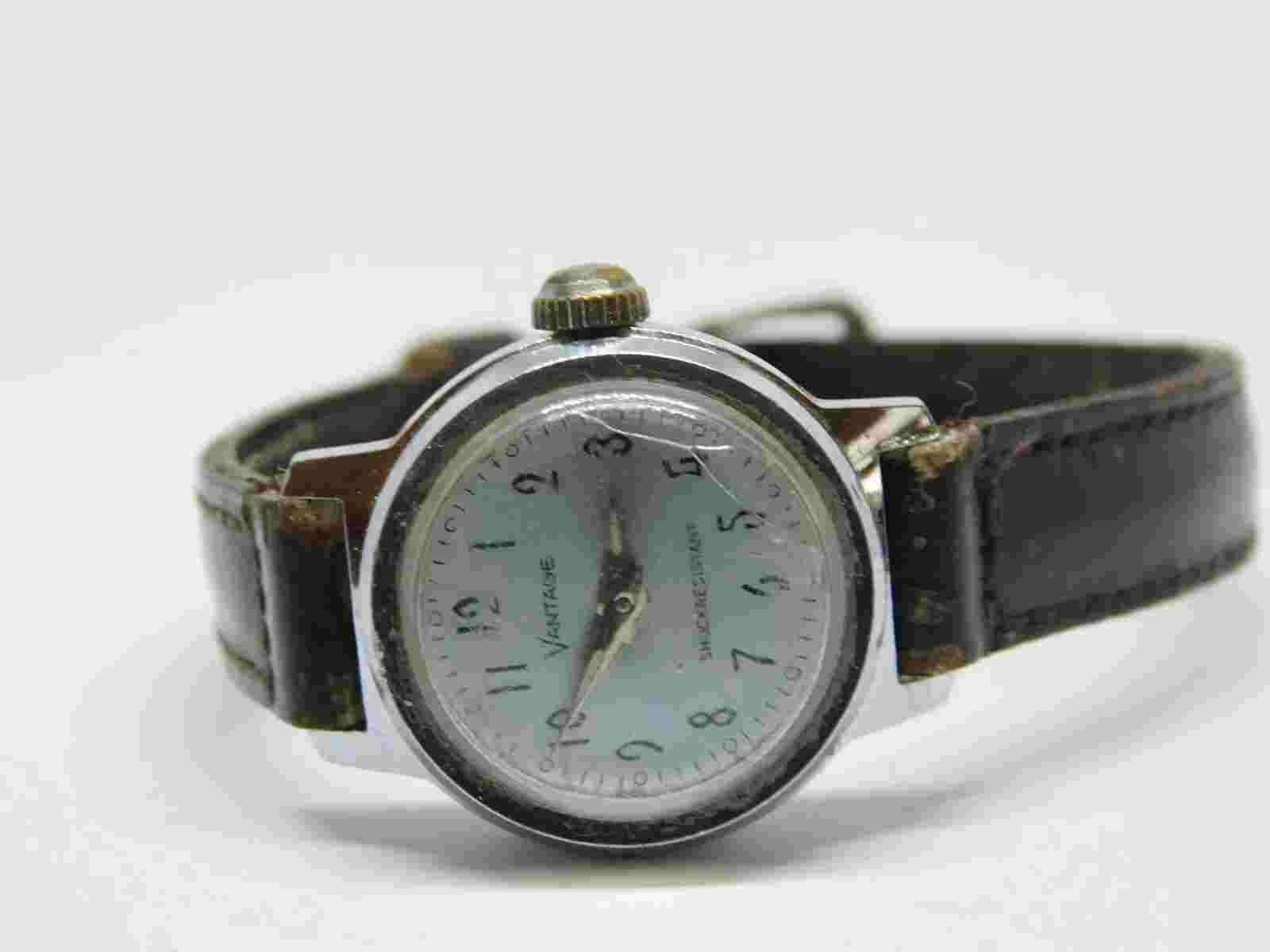 Vintage Vantage Silver Tone Case Wind-up Analog Women's Watch