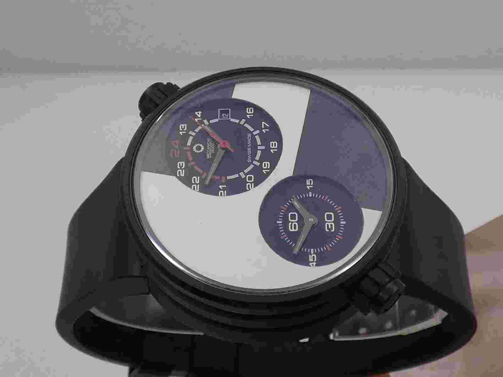 MECCANICHE VELOCI DUE VALVOLE LIMITED EDITION N.O.S. BOX&PAPERS TITANIUM WATCH