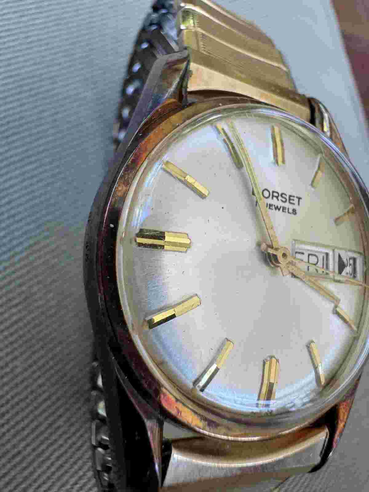 1960’s French Dorset 17J Antimagnetic Waterproof Men’s Day Date Wristwatch Works