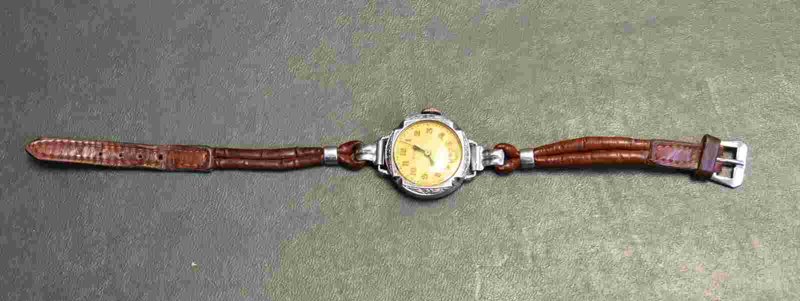 SAVOY ANTIQUE MECHANICAL WATCH VINTAGE WRISTWATCH LADIES Broken