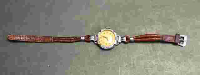 SAVOY ANTIQUE MECHANICAL WATCH VINTAGE WRISTWATCH LADIES Broken