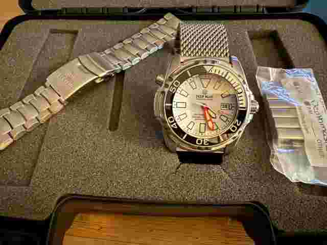 RARE DEEP BLUE DEPTHMASTER II 3000M L.E. DIVER 49MM AUTOMATIC w EXTRA BRACELET